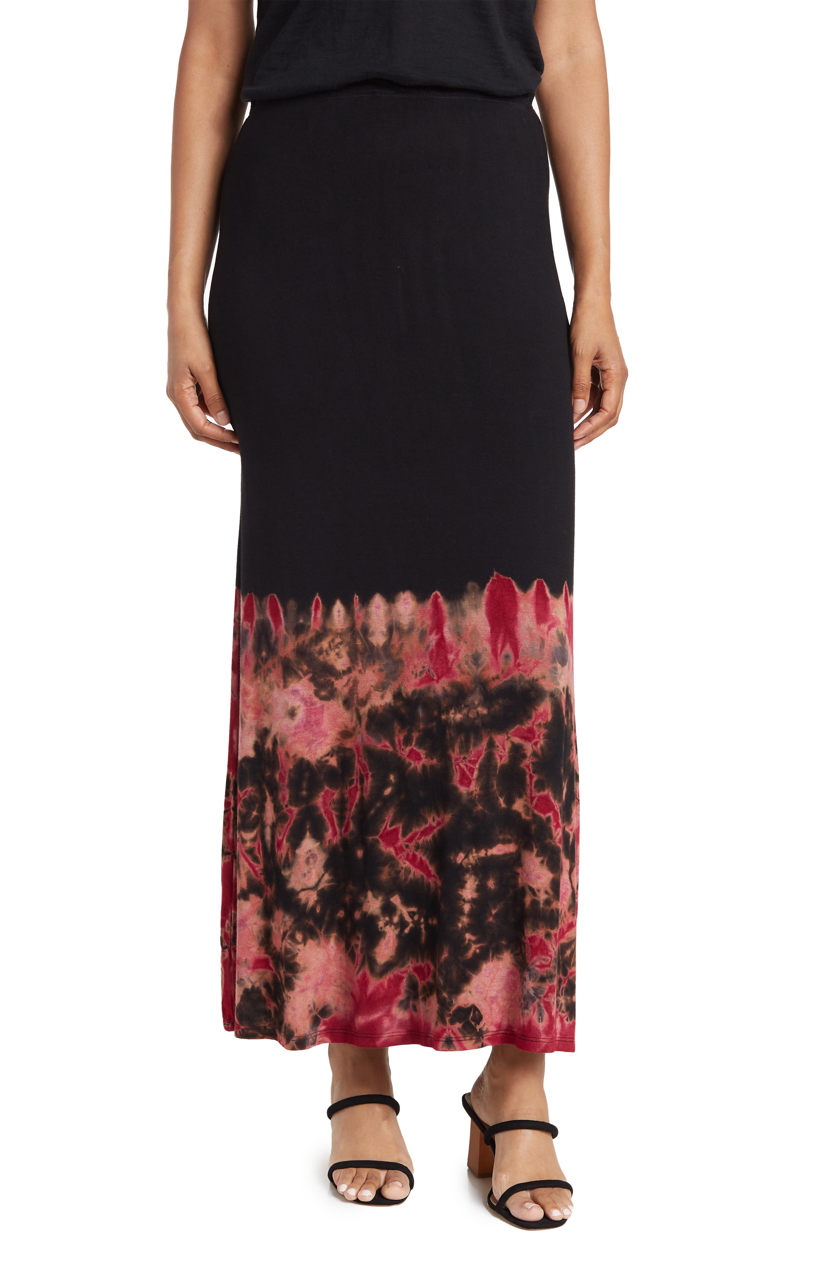 GO COUTURE Side Slit Maxi Skirt