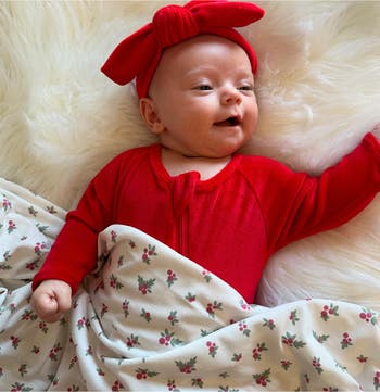 Stretchy Velvet 3-Piece Footie Set