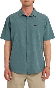 Quiksilver Ridgeport Regular Fit Short Sleeve Performance Button-Up Shirt