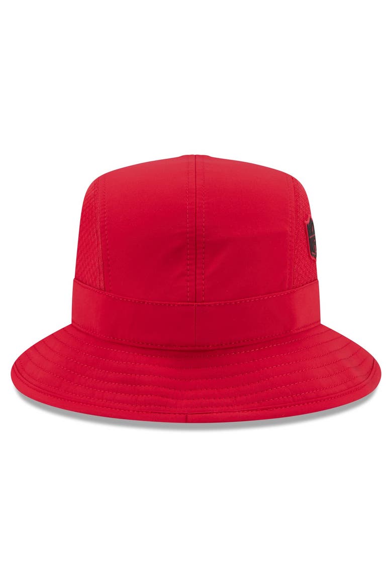 Men's New Era Scarlet San Francisco 49ers 2026 Sideline Bucket Hat, Alternate, color, Scarlet