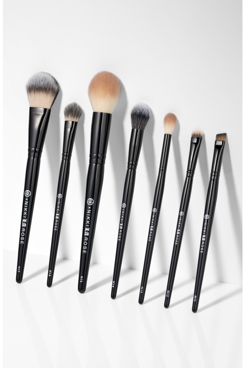 Nikki La Rose Pro Artist Brush Set, Alternate, color, Black