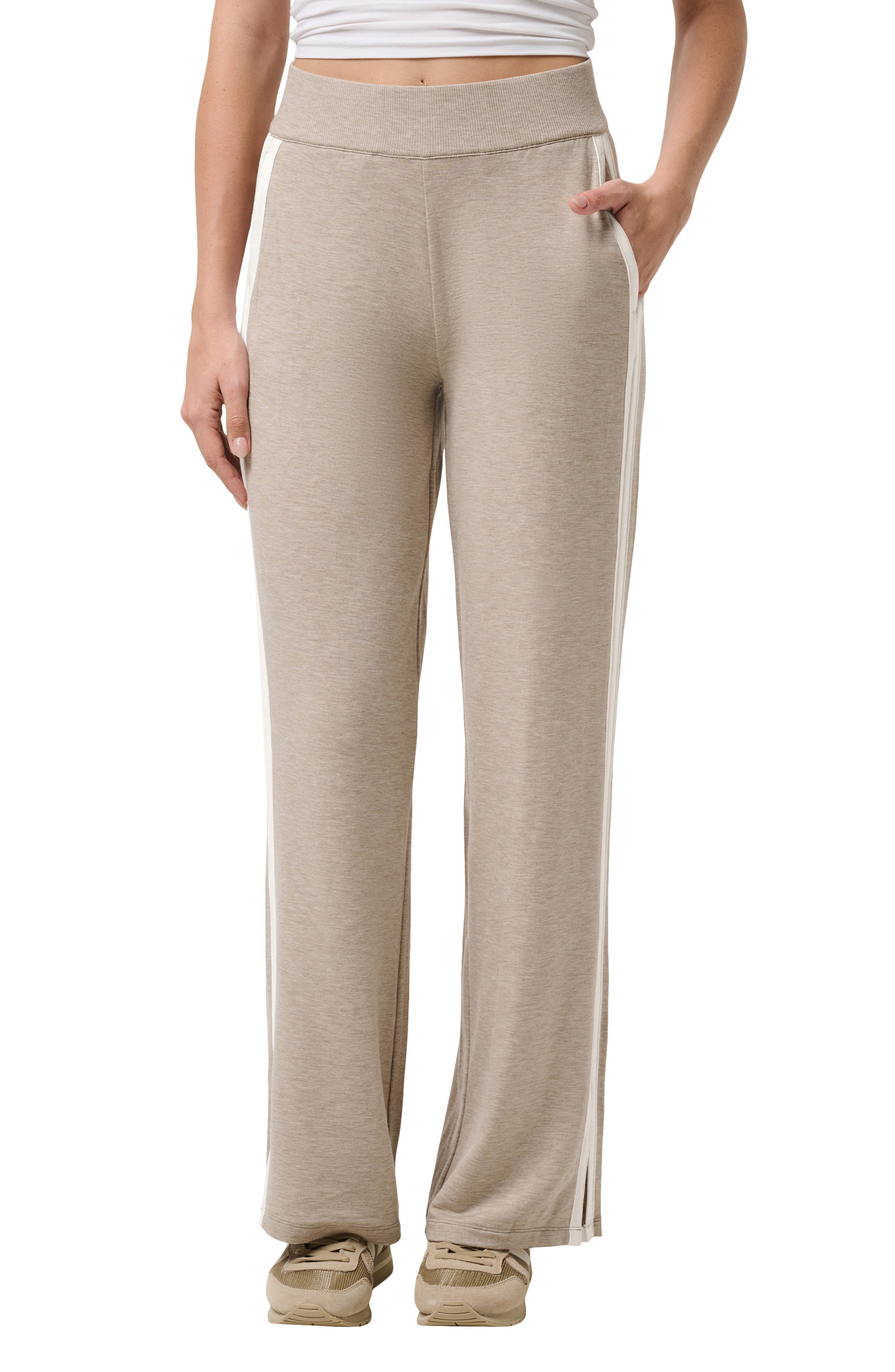 HEATHER SOFT TAUPE