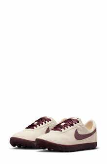 Astrograbber Football Sneaker