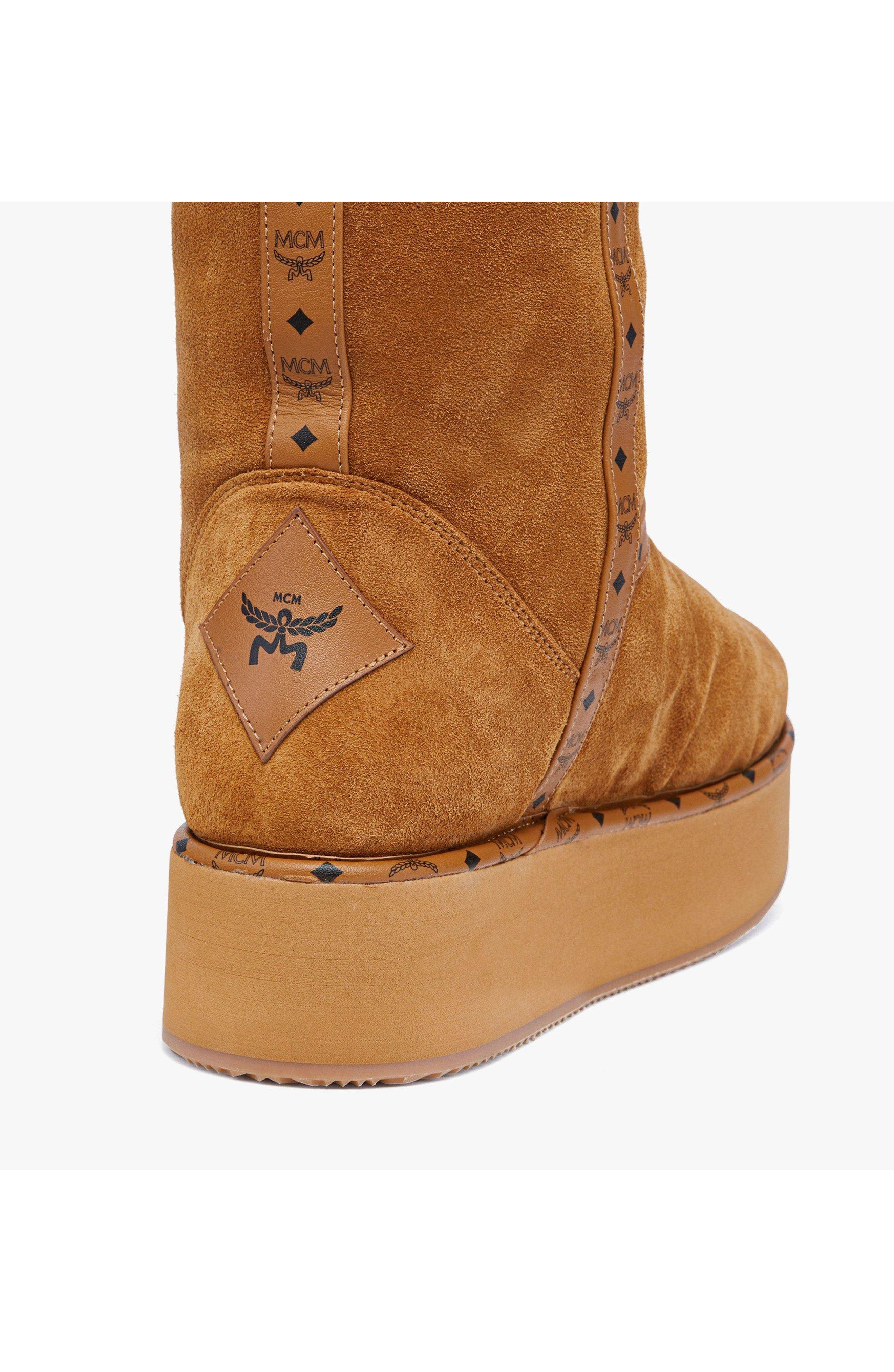 MCM Women
s Boots in Calfskin Suede Leather, Alternate, color, Cognac