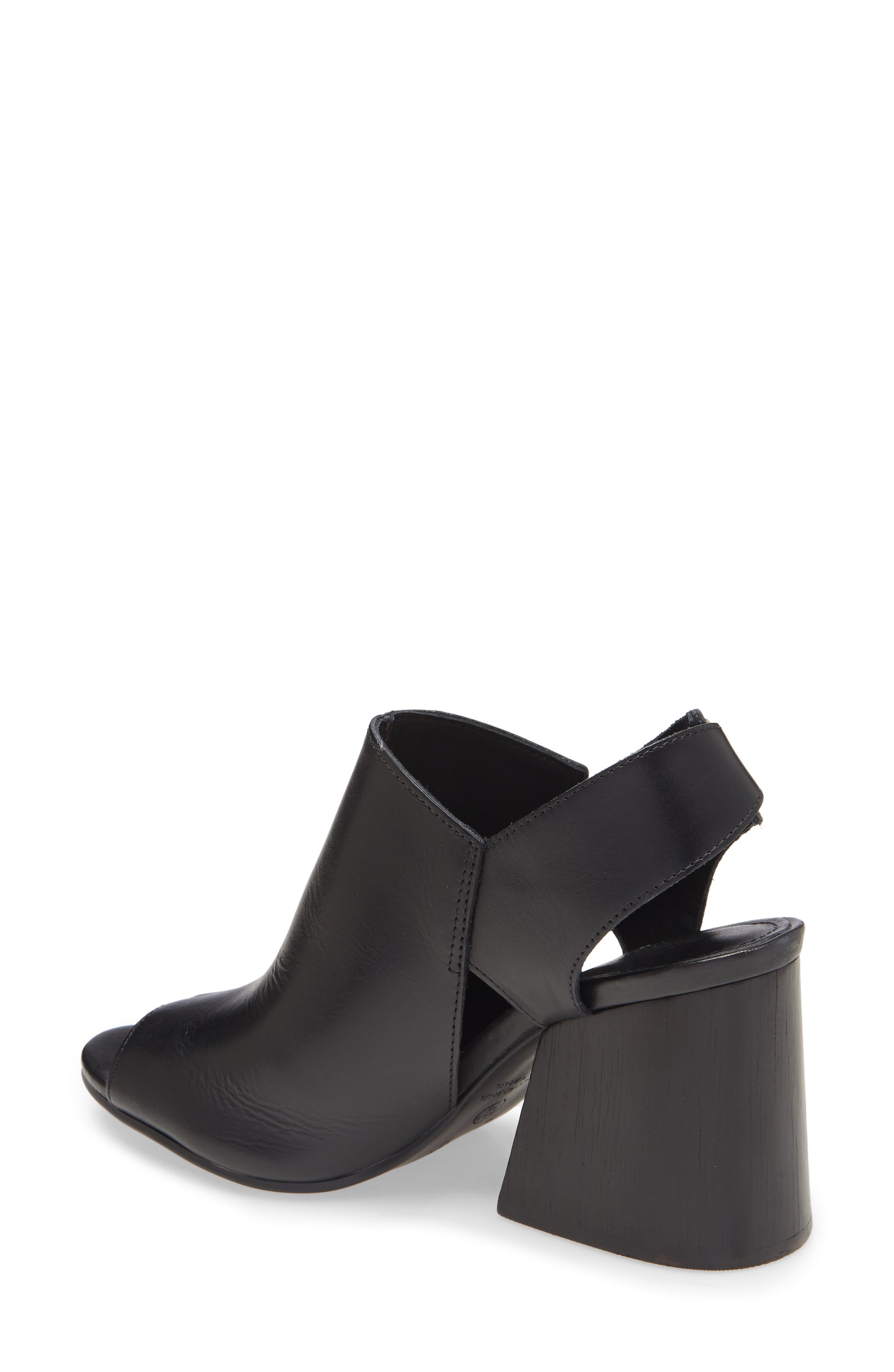 Chocolat Blu e Bai Slingback Sandal, Alternate, color, 