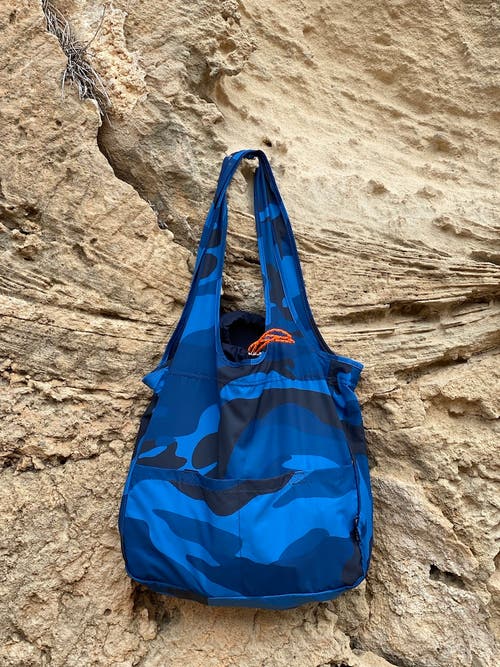 Bybba The Balos Tote Bag In Cobalt Blue Camo