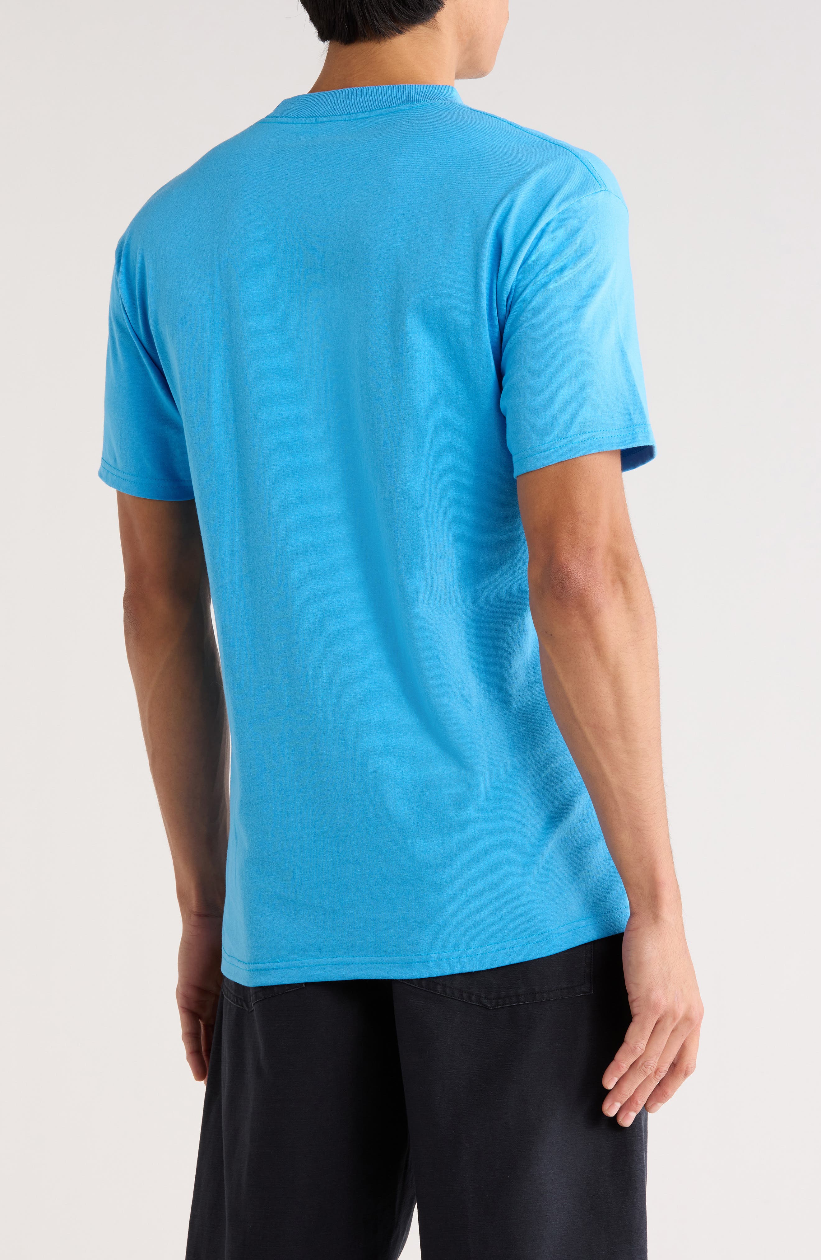 '90s Icon Graphic T-Shirt - image 4