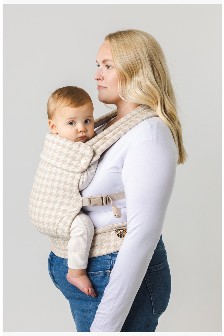 The Monarch Buckle Baby Carrier, Alternate, color, Beige / Cream