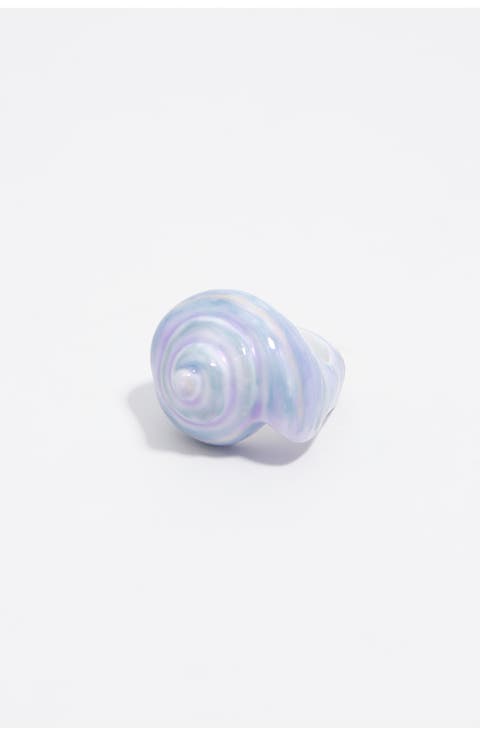 Enameled Resin Seashell Ring