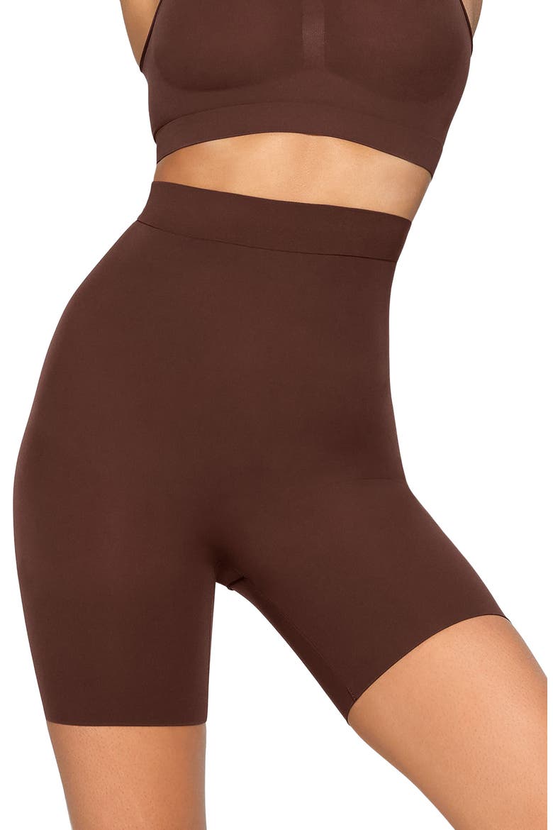 Everyday Sculpt Mid Thigh Shorts, Main, color, COCOA