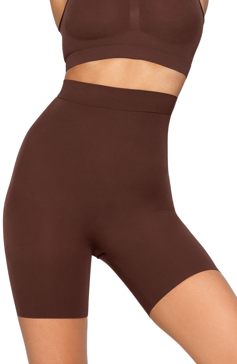 SKIMS Everyday Sculpt Mid Thigh Shorts, Main, color, Cocoa
