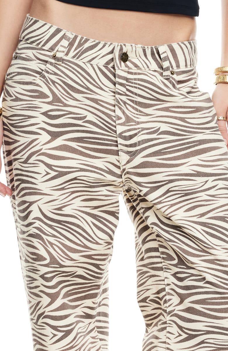 LIONESS Top Model Zebra Low Rise Wide Leg Jeans, Alternate, color, Zebra