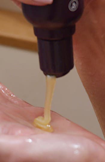 invati ultra advanced<sup>™</sup> exfoliating shampoo - rich