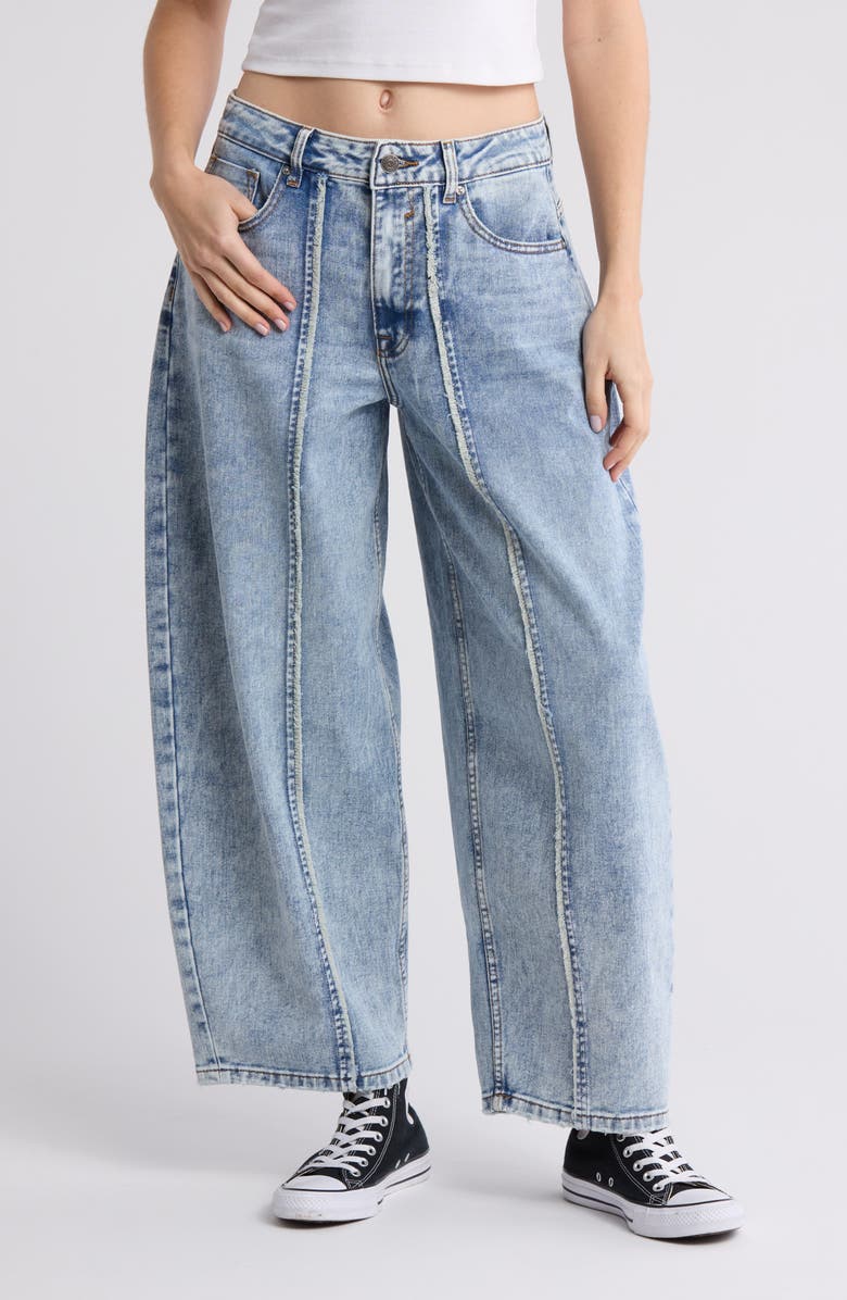 Vigoss Seamed Straight Leg Jeans, Main, color, Light Wash