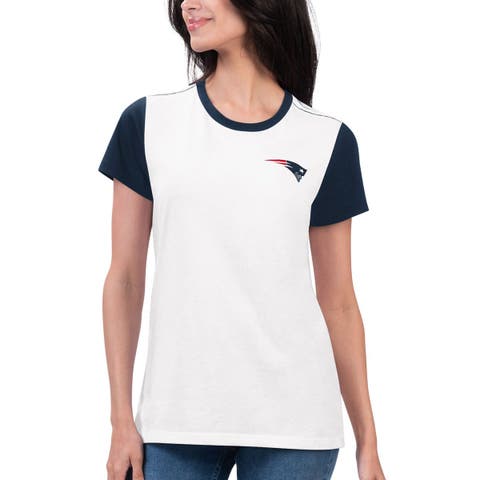 Women
s G-III 4Her by Carl Banks White/Navy New England Patriots Fashion Illustration T-Shirt