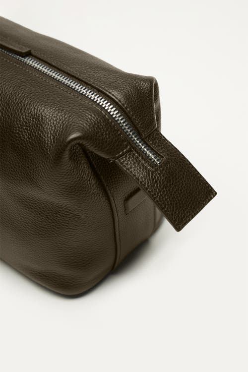 Want Les Essentiels De La Vie Want Les Essentiels Kenyatta Pebble Grained Leather Toiletry Bag In Black