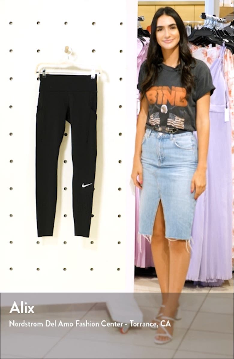 Epic Luxe Dri-FIT Pocket Running Tights, sales video thumbnail