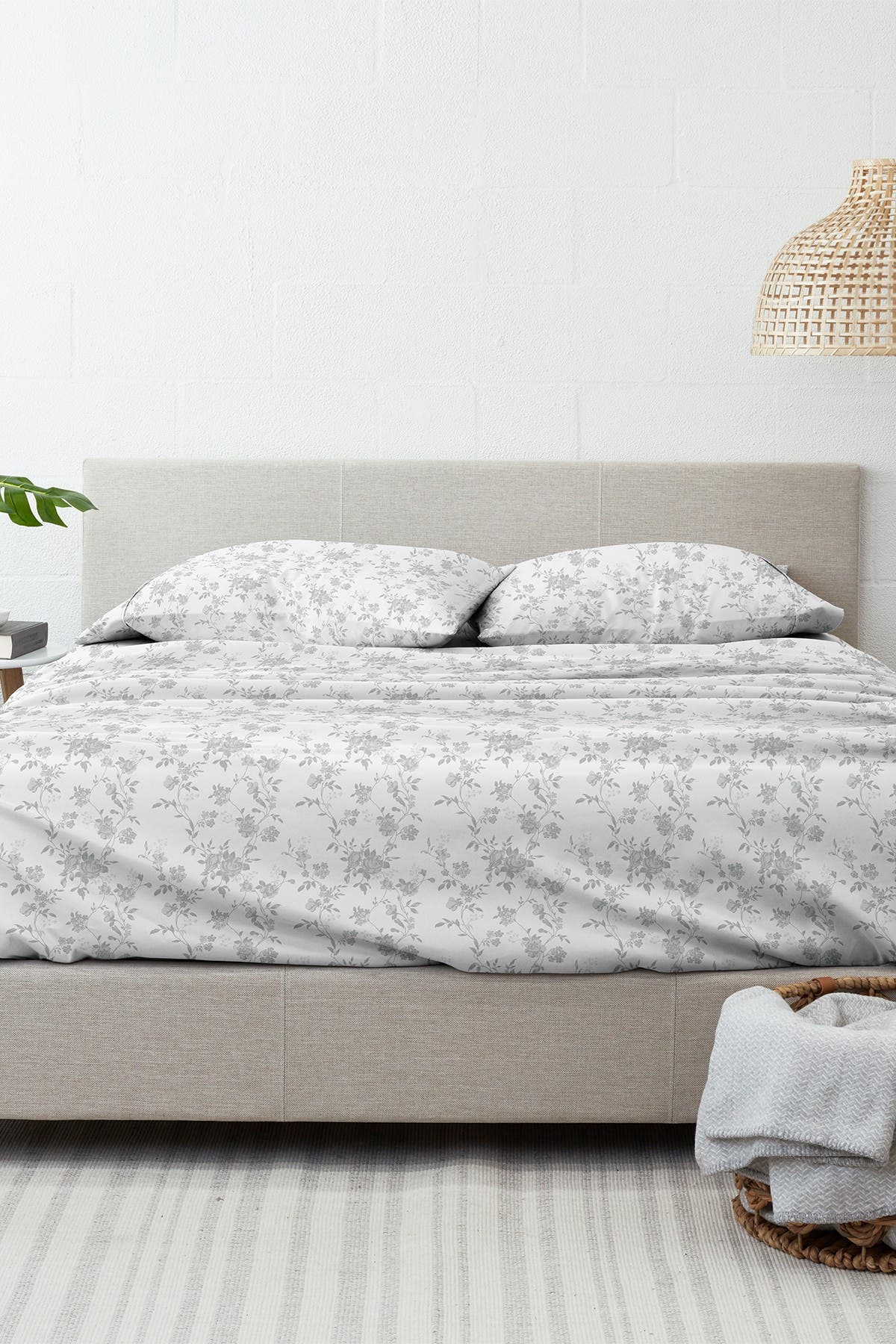 HOMESPUN HOME SPUN Premium Sylvan Rose 4-Piece Flannel Bed Sheet Set