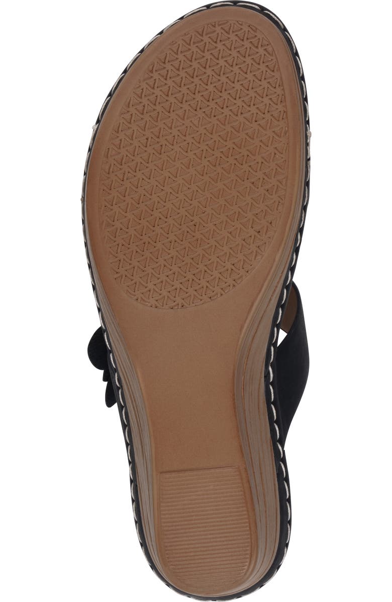 GC SHOES Taryn Flower Wedge Sandal, Alternate, color,