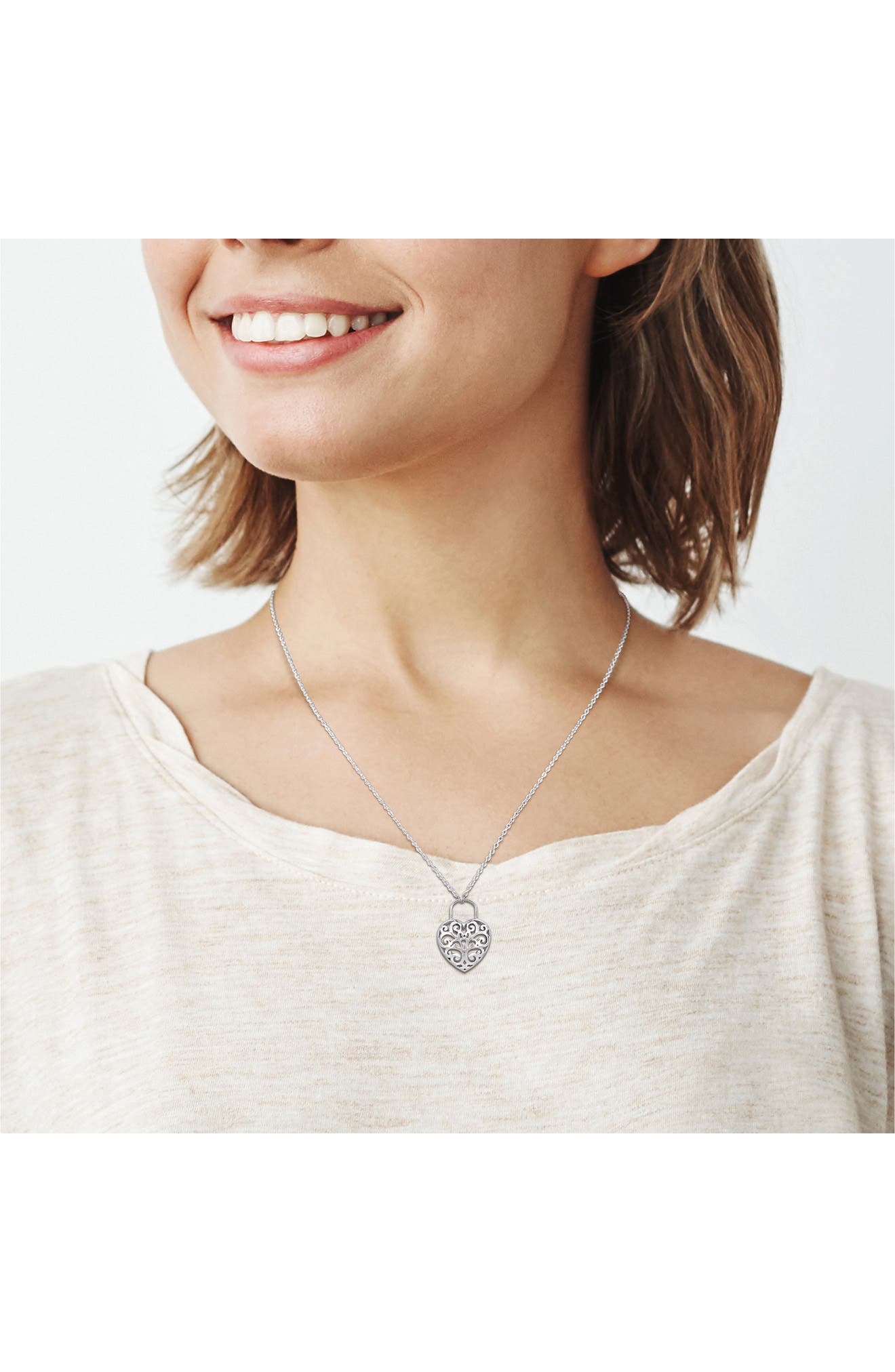 DELMAR Heart Lock Pendant Necklace (Women) | Nordstromrack