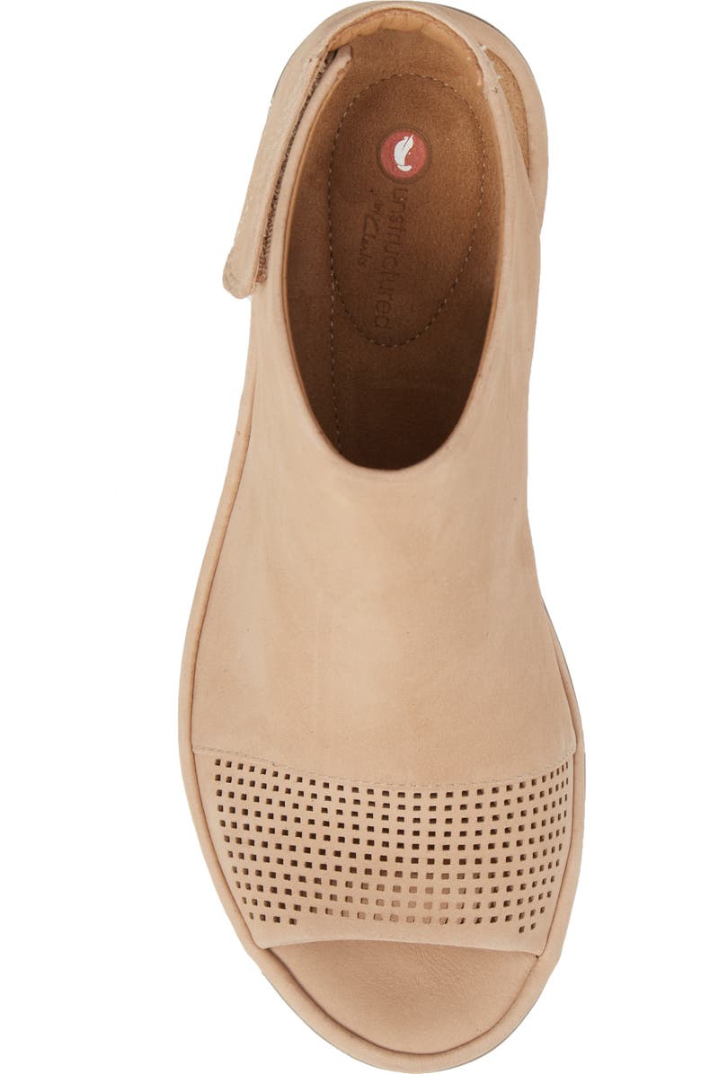 Clarks<sup>®</sup> Wynnmere Abie Wedge Sandal, Alternate, color,