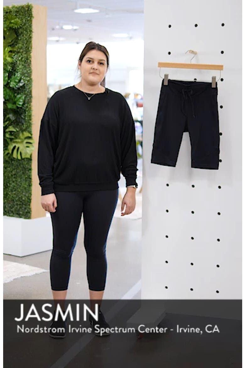 Matte Spin Biker Shorts video