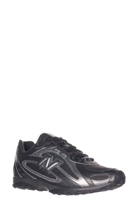 Gender Inclusive 204L Sneaker