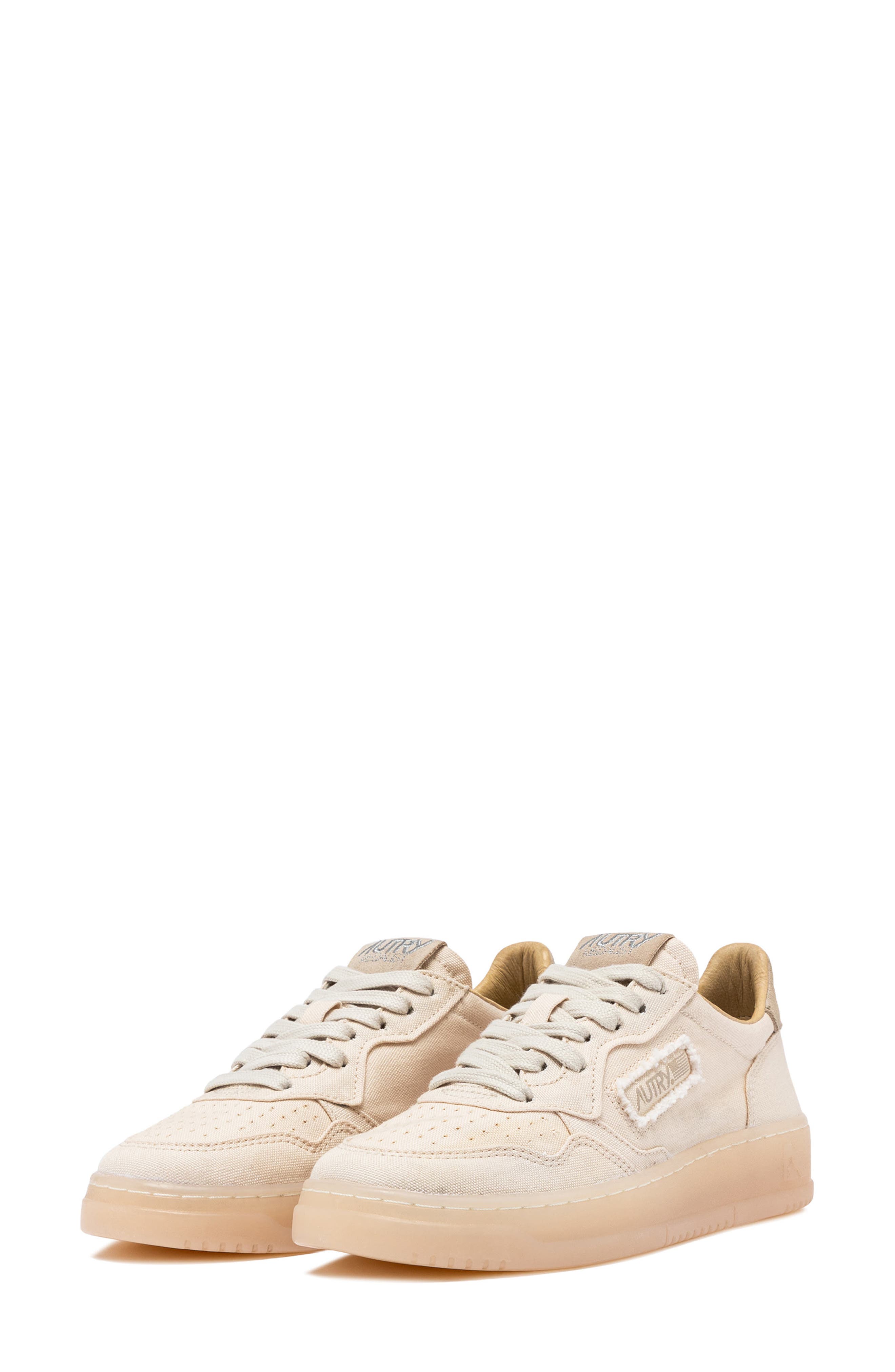 AUTRY Medalist Low Sneaker, Main, color, Ivory Canvas