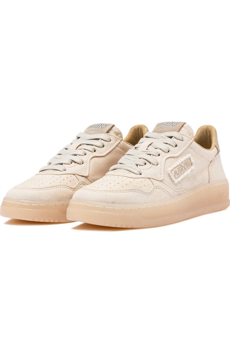 AUTRY Medalist Low Sneaker, Main, color, Ivory Canvas