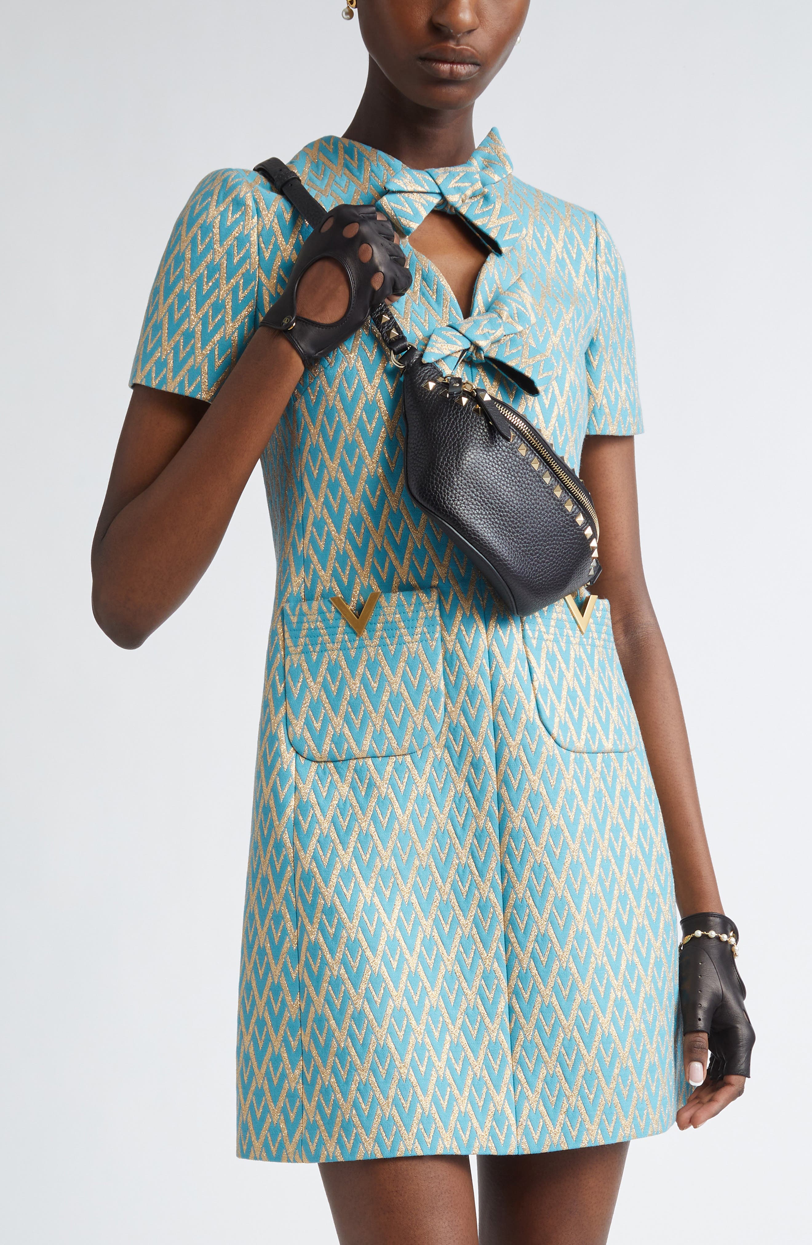 Valentino Garavani Rockstud Leather Belt Bag, Alternate, color, 