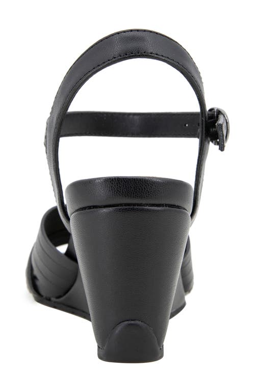 Reaction Kenneth Cole Gomi Wedge Sandal In Black