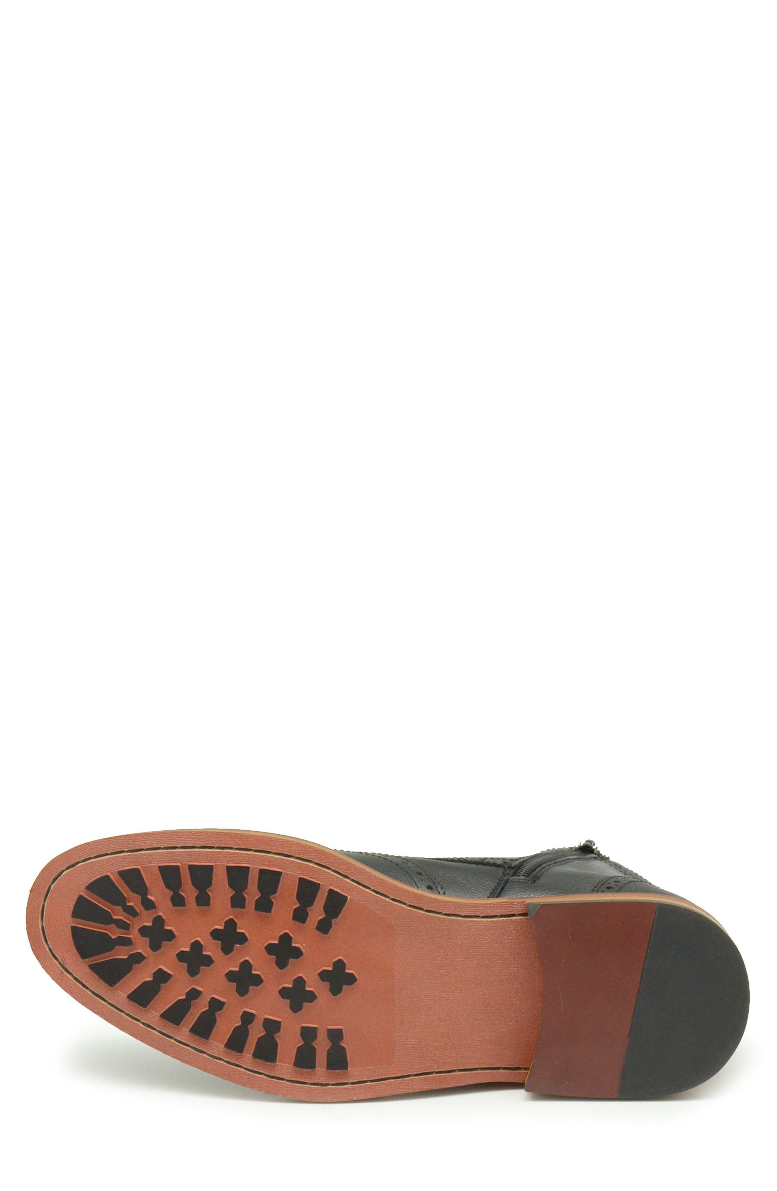 La Milano Dominic Brogue Combat Boot, Alternate, color, Black