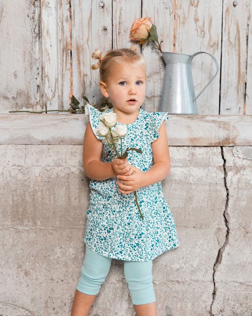 Deux Par Deux Girls' Printed Organic Cotton Dress - Big Kid In Small Turquoise Flowers