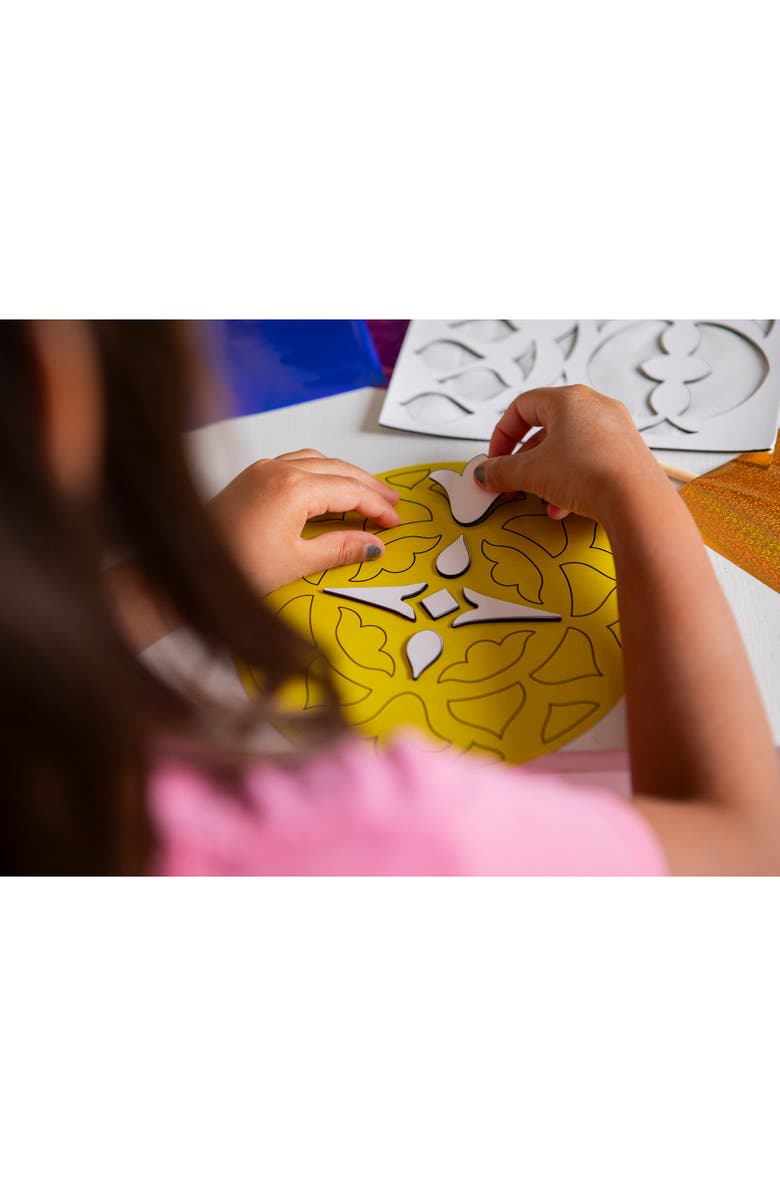 KULTURE KHAZANA Foil Craft Kit Rangoli Mandala, Ages 4+, Alternate, color, Multicolored