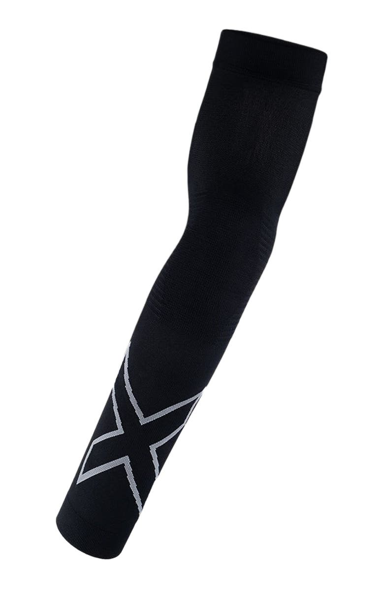 2XU Comp Flex Arm Sleeve, Alternate, color, Black/Grey