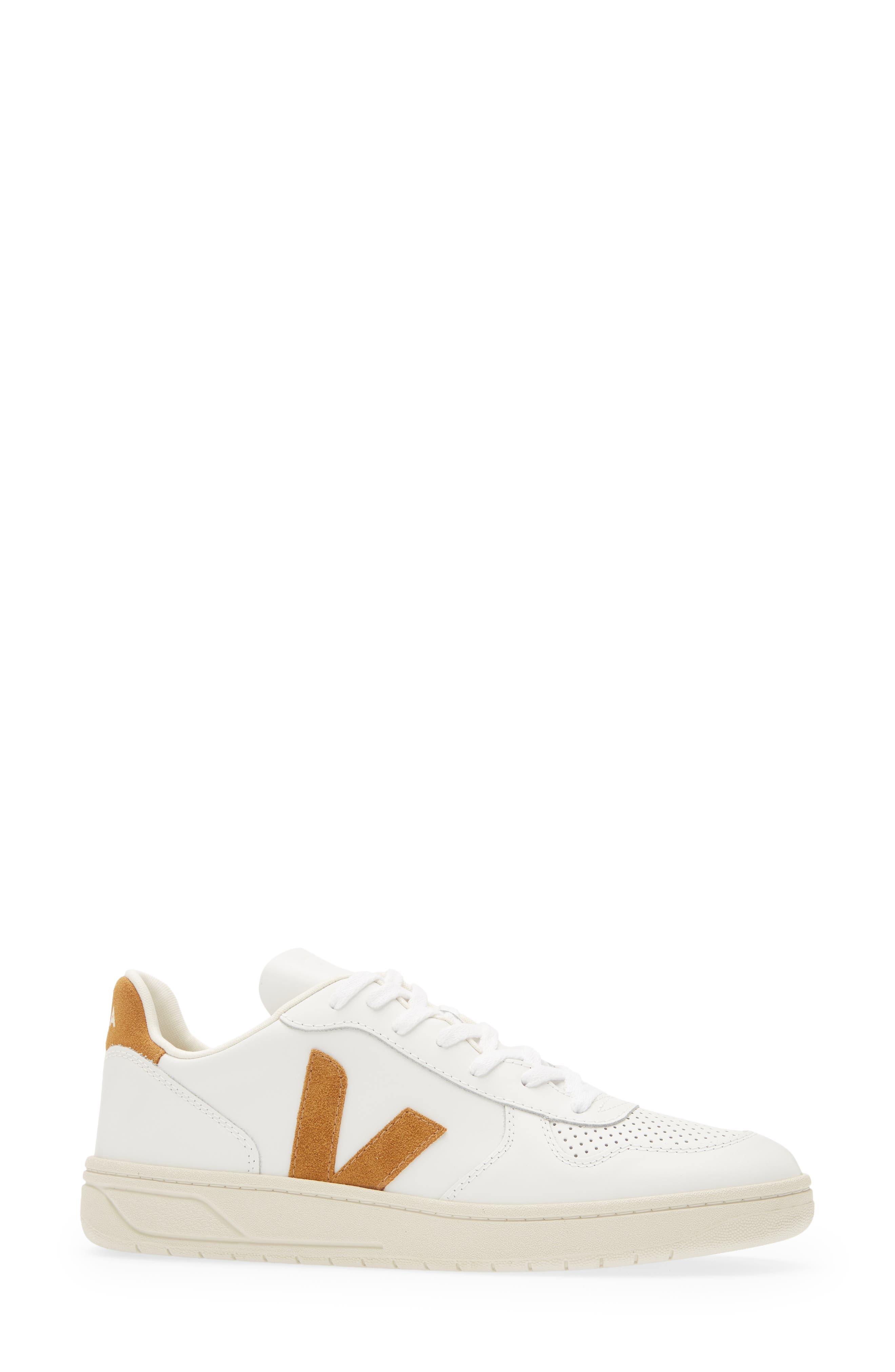 V-10 Sneaker, Alternate, color, EXTRA WHITE CAMEL