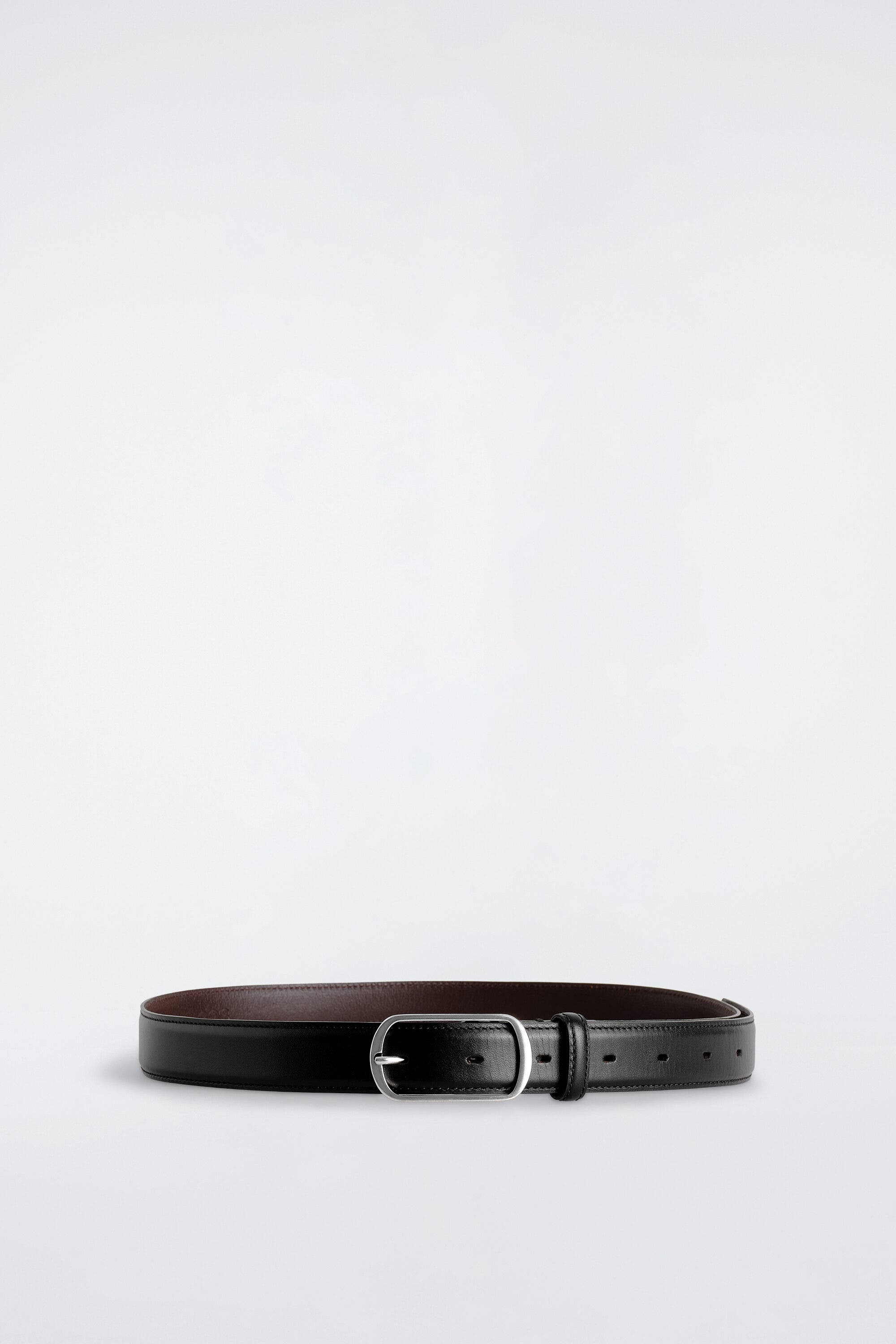 BLACK / SILVER