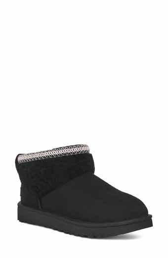 Classic Ultra Mini Max Curly Shearling Boot