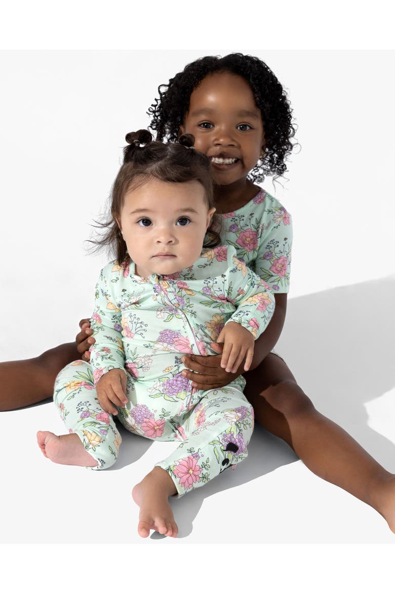Petals & Posies Kids 2-Piece Short Sleeve & Shorts Pajama Set, Alternate, color, Petals & Posies