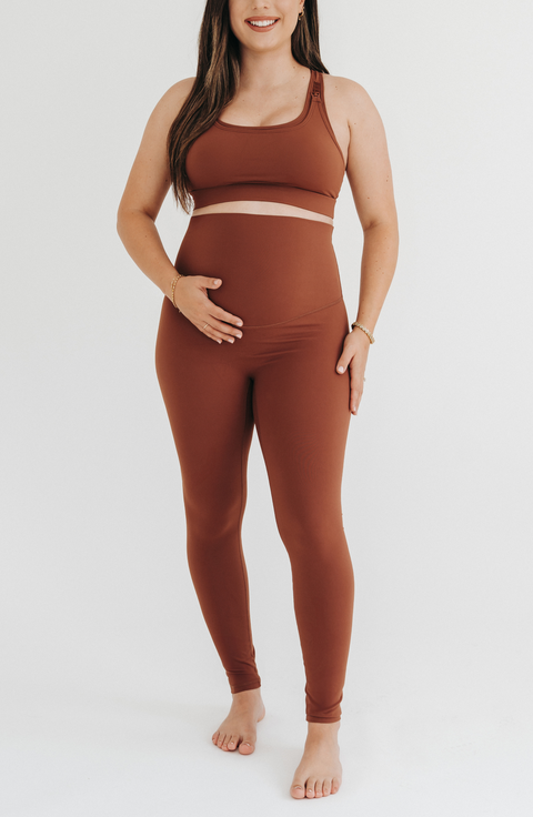 Women's Athletic Maternity Legging with Scrunch Butt Design and Supportive Belly Band