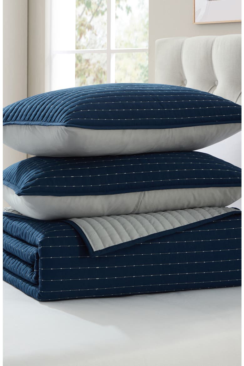 Pickstitch 3-Piece King Quilt Set, Main, color, BLUE