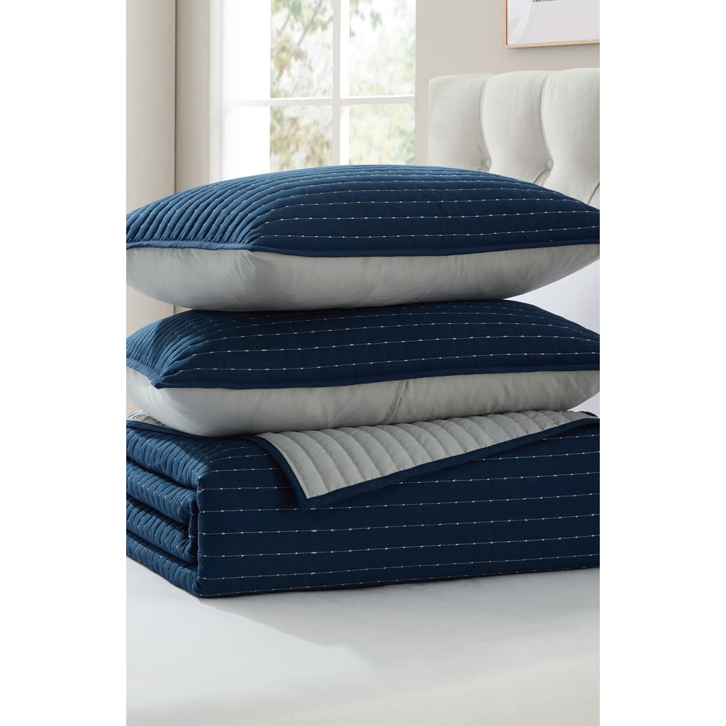 Vcny Home Pickstitch 3-piece Queen Quilt Set In Blue