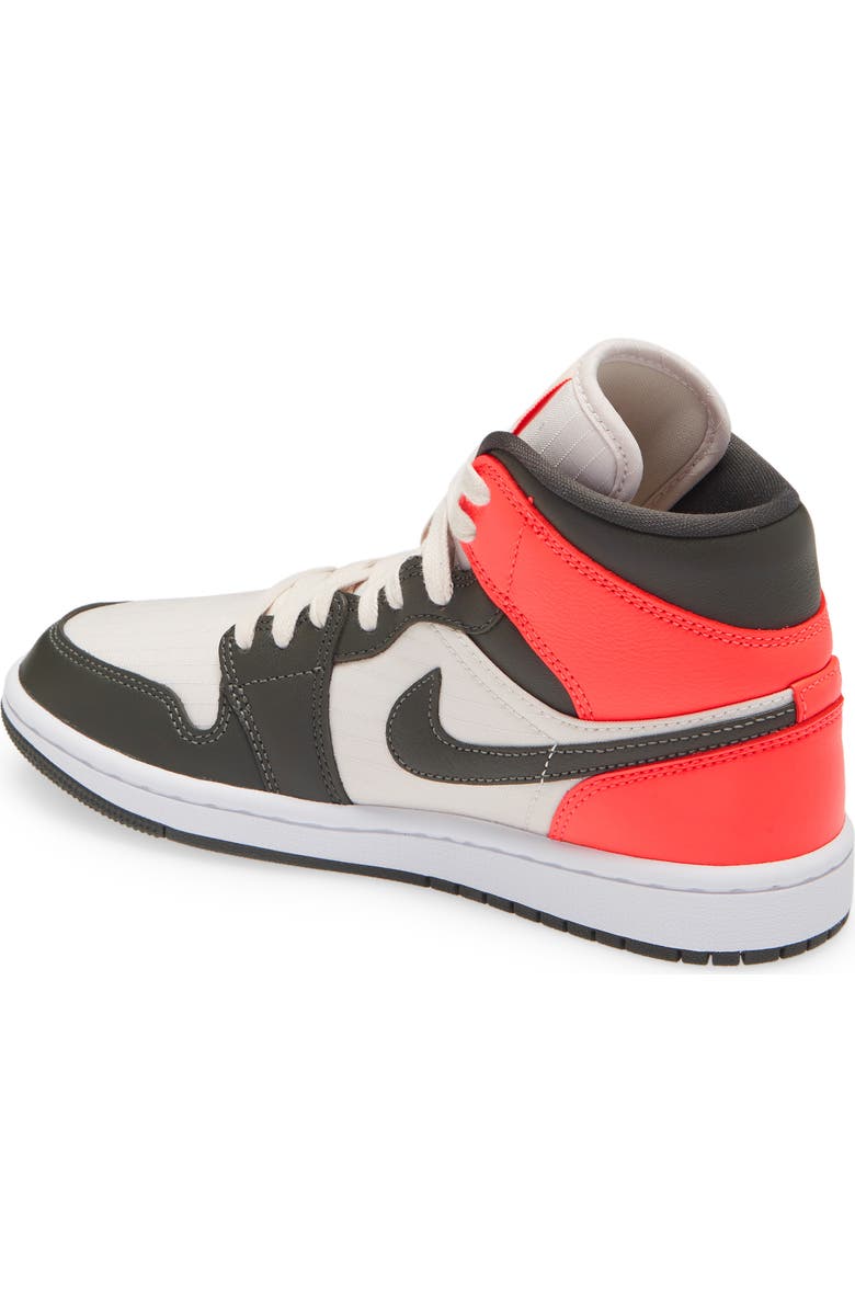Jordan Air Jordan 1 Mid SE Sneaker, Alternate, color, Light Orewood Brown/ Newsprint