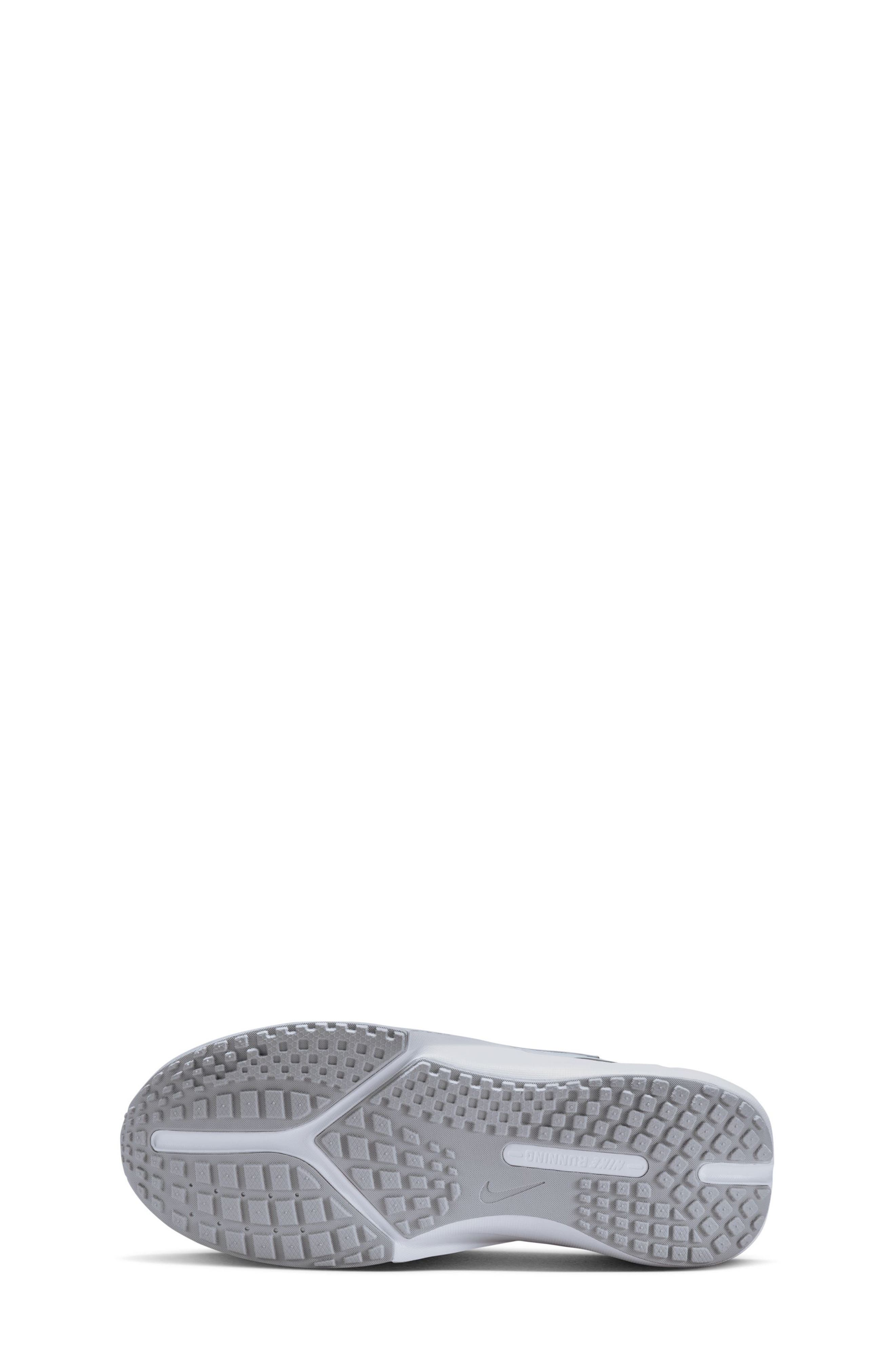 Nike Kids' Sonic Fly Running Shoe, Alternate, color, Black/ White