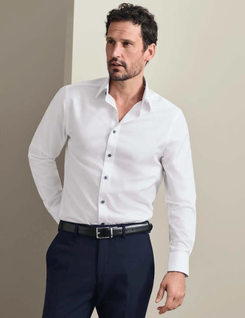 Non-Iron Twill With Contrast Buttons Slim Fit Shirt