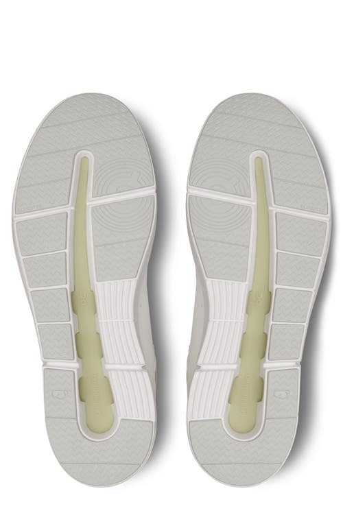 On The Roger Advantage Tennis Sneaker In White/olive