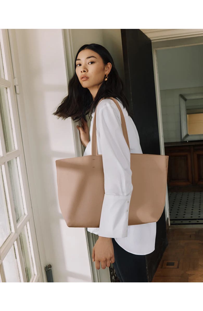 Cuyana Classic Easy Tote, Alternate, color, Cappuccino