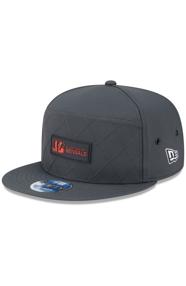 New Era Men's New Era Charcoal Cincinnati Bengals 2025 Sideline Cold Weather Split Panel 9FIFTY Snapback Hat, Main, color, Charcoal
