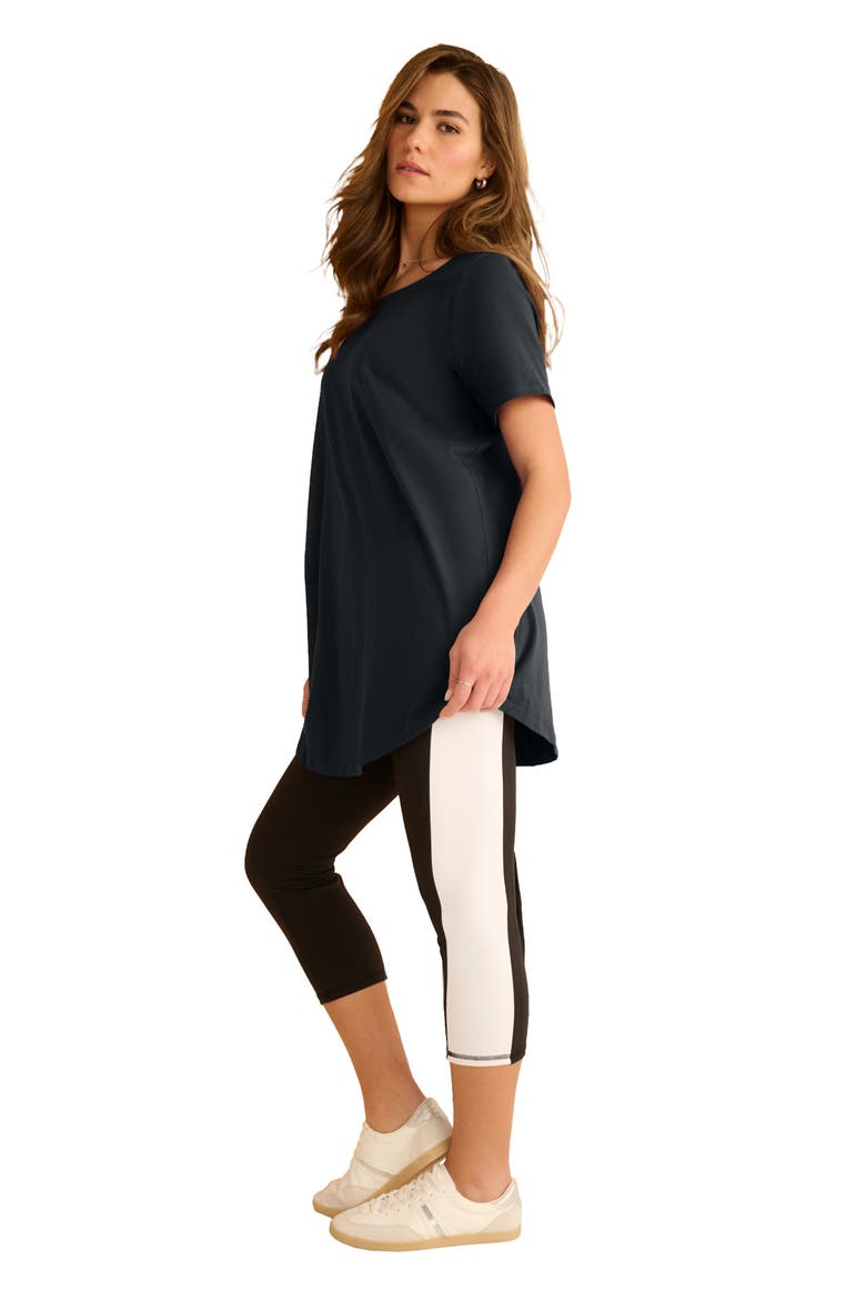 Plus Size Soft Sculpt Colorblock Pull On Capri Leggings, Main, color, BLACK VIVID PINK COMBO