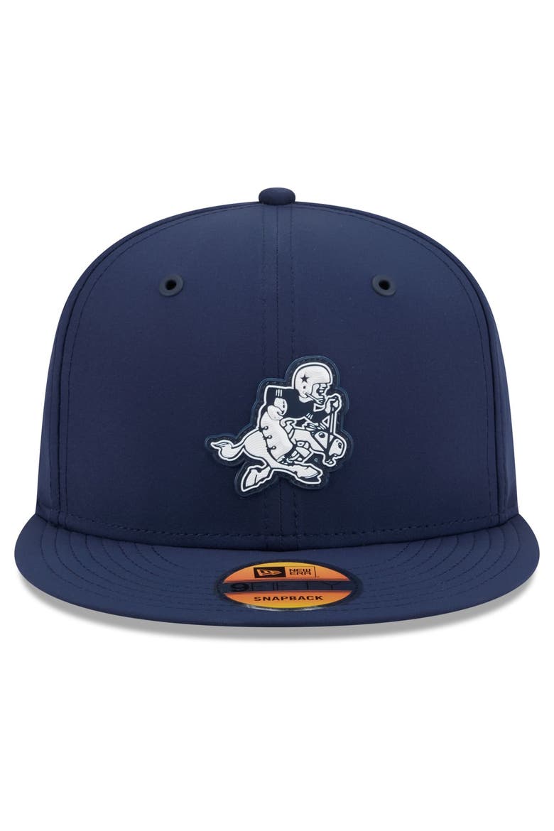 Men's New Era Navy Dallas Cowboys 2026 Sideline Throwback 9FIFTY Snapback Hat, Alternate, color, Navy